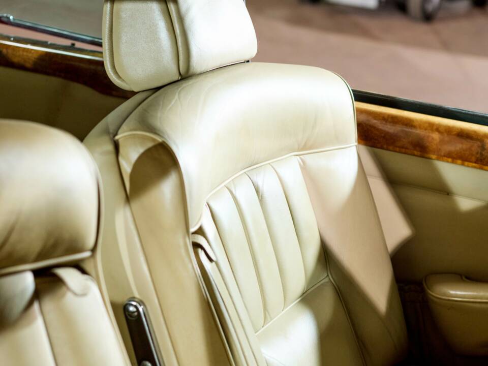 Image 54/62 of Rolls-Royce Silver Shadow I (1969)