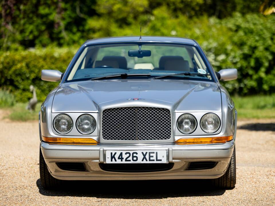 Image 25/50 of Bentley Continental R (1997)