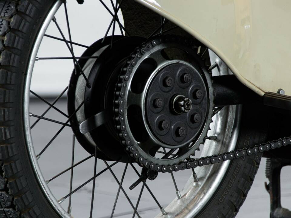 Image 26/50 of Moto Guzzi DUMMY (1951)