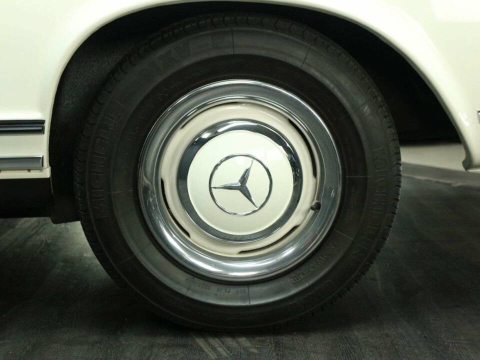 Bild 50/50 von Mercedes-Benz 230 SL (1967)