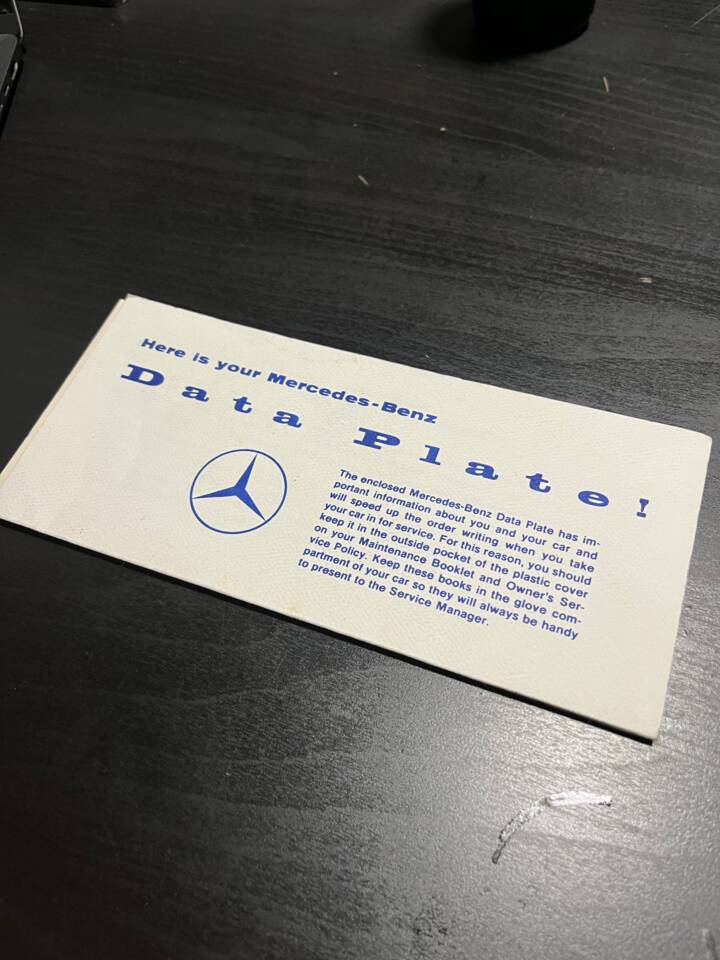 Afbeelding 127/146 van Mercedes-Benz 380 SL (1982)