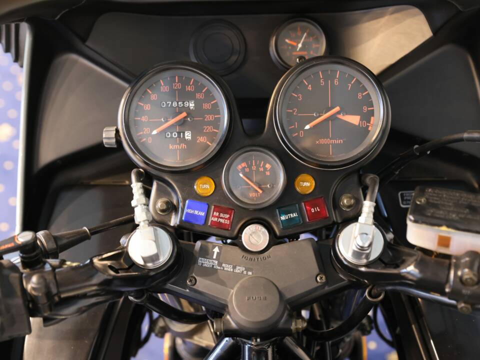 Immagine 32/33 di Honda CBX 1000 (1981)
