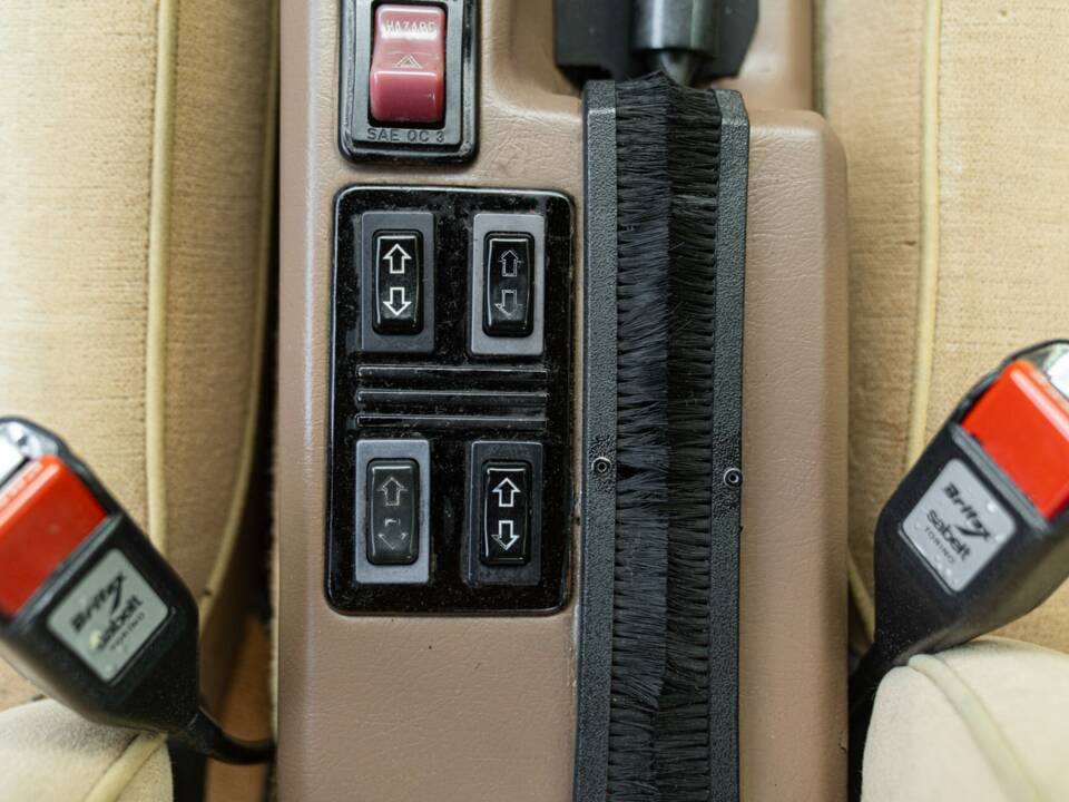 Image 33/50 of Alfa Romeo Alfa 6 - 2.5 (1979)