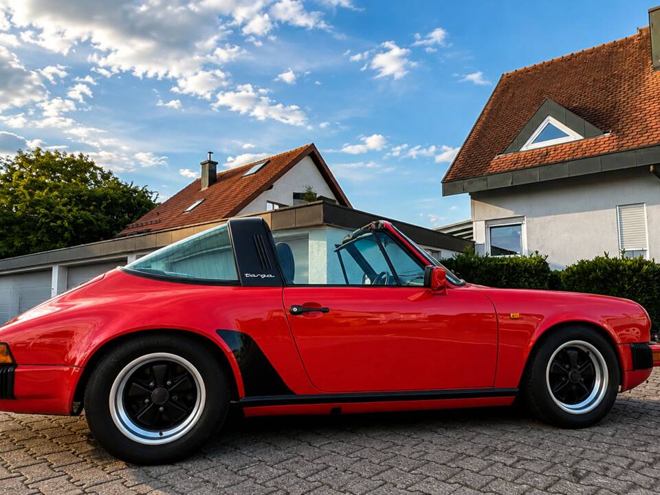 Afbeelding 5/16 van Porsche 911 Carrera 3.2 (1986)