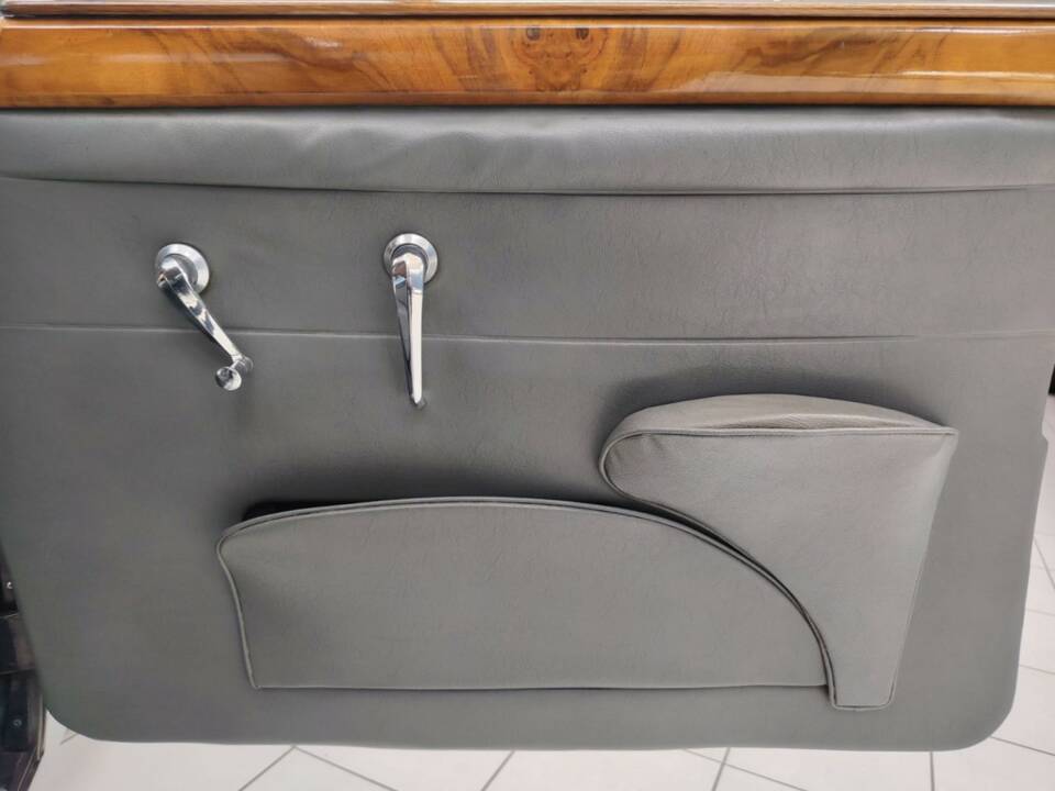 Imagen 48/62 de Jaguar Mk II 3.8 (1967)