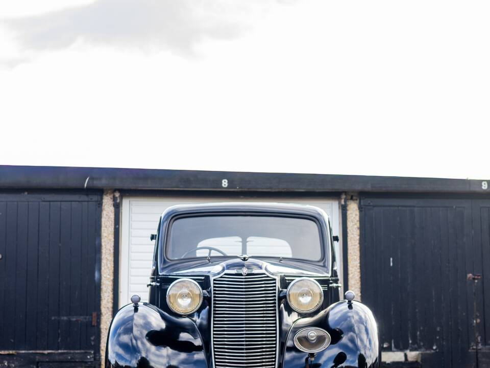 Imagen 9/50 de Vauxhall 14-6 (1947)