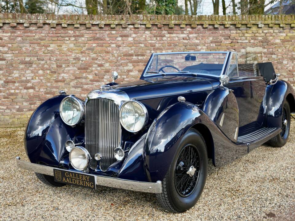 Image 10/50 of Lagonda LG 6 (1939)