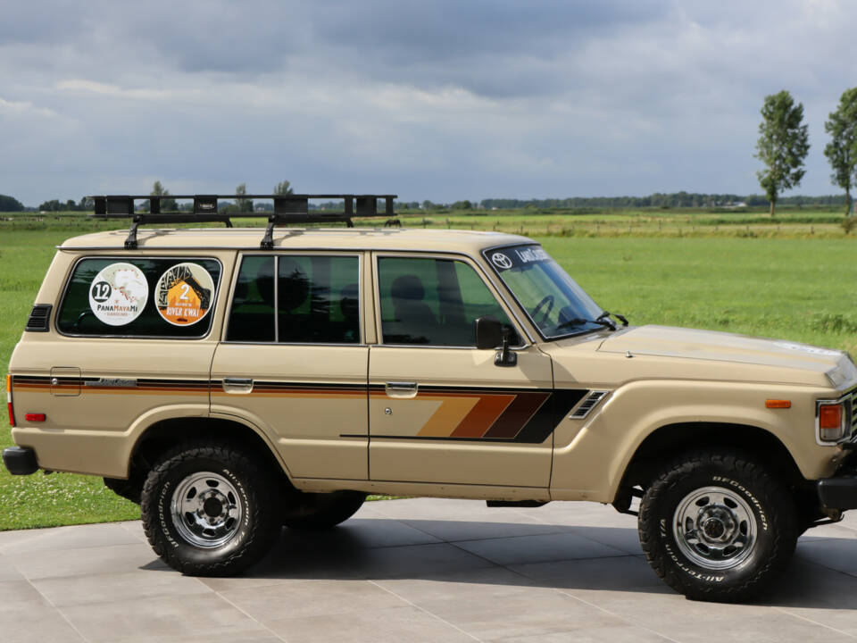 Bild 35/50 von Toyota Land Cruiser FJ 60 (1984)