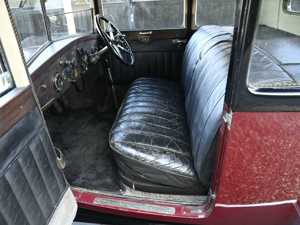 Image 25/50 of Rolls-Royce 20 HP Doctors Coupe (1927)