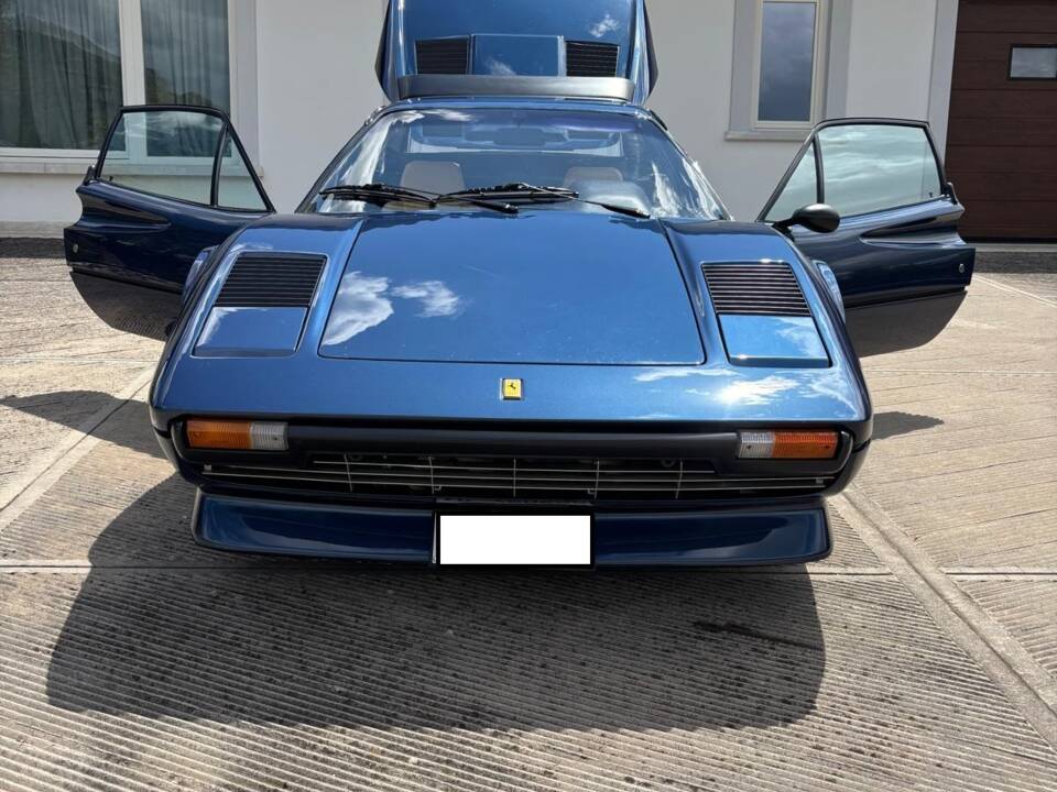 Image 2/20 of Ferrari 308 GTB (1980)