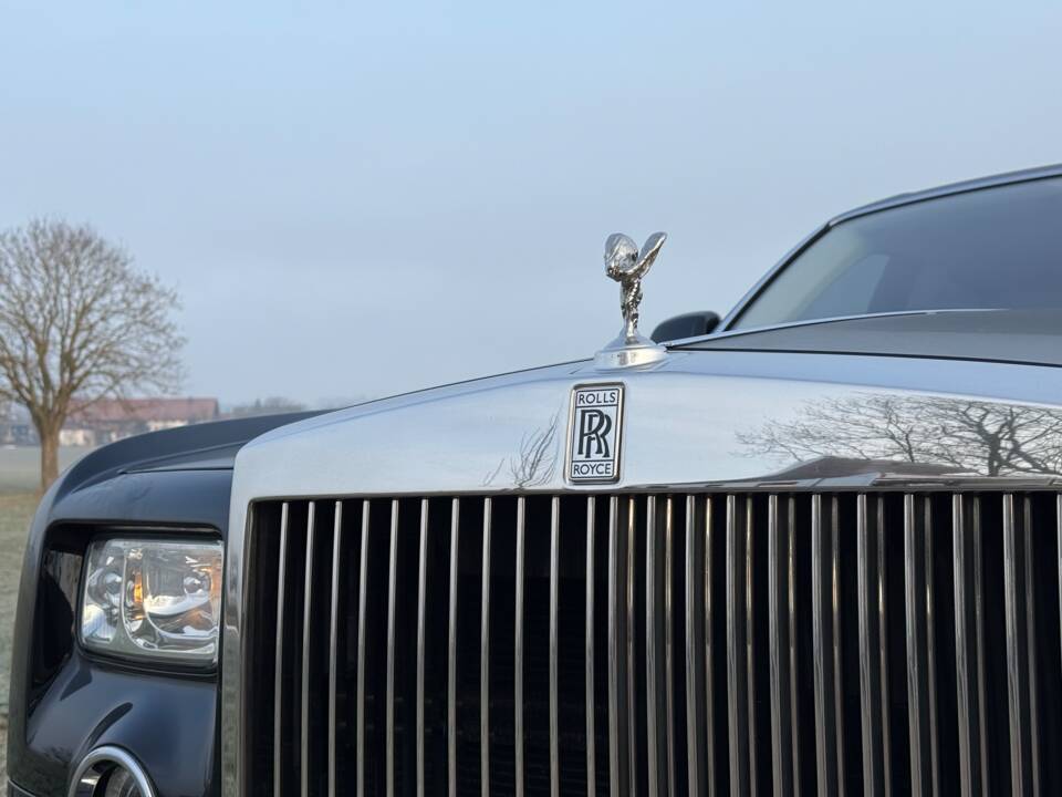 Image 7/14 of Rolls-Royce Phantom VII (2009)