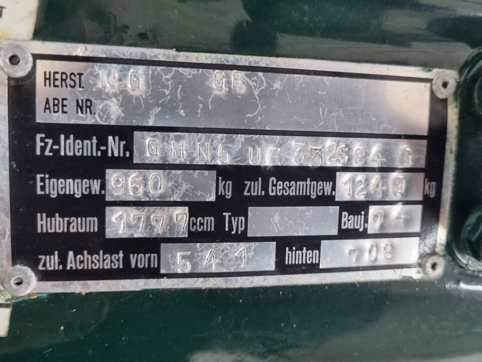 Bild 15/17 von MG MGB (1973)