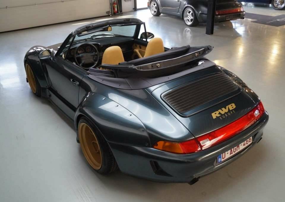Image 46/50 of Porsche 911 Carrera RWB (1995)