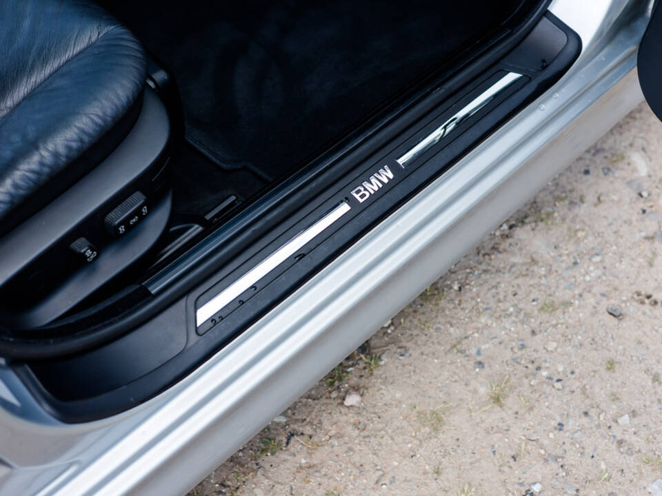 Bild 15/31 von BMW 528i (1996)