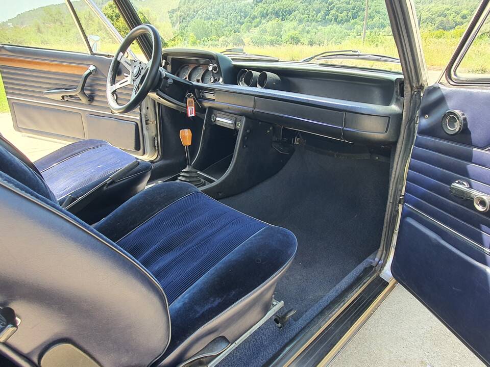 Imagen 25/30 de BMW 2002 tii (1972)