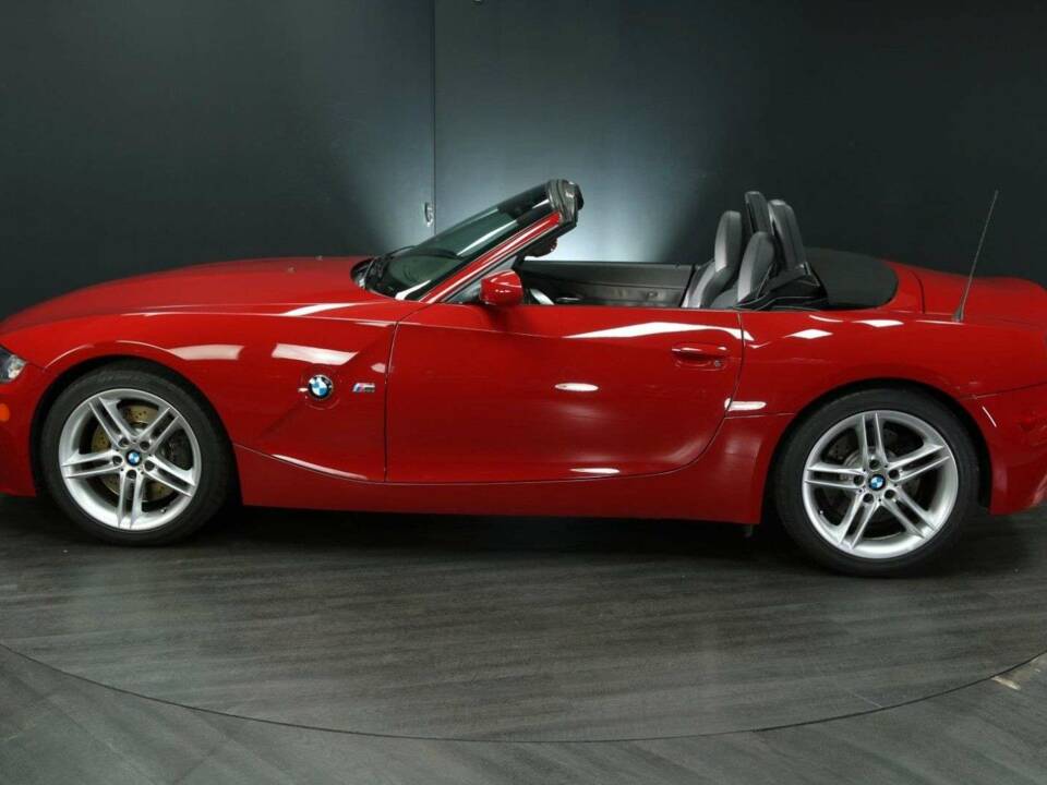 Image 3/50 of BMW Z4 M Roadster (2006)