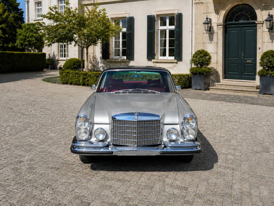 Bild 3/19 von Mercedes-Benz 280 SE 3,5 (1970)