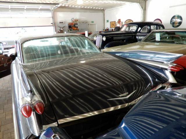 Image 11/27 of Cadillac 62 Coupe DeVille (1959)