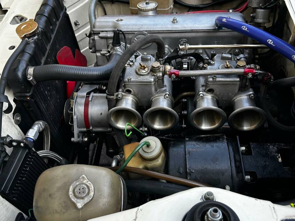 Bild 38/56 von BMW 2002 ti (1969)