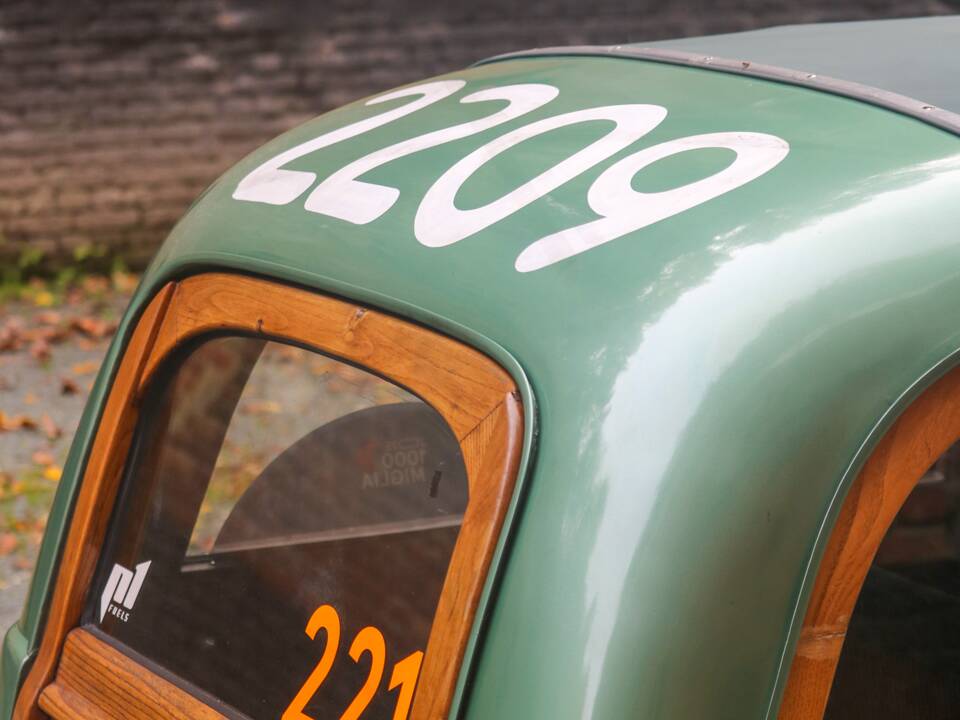 Image 11/51 de FIAT 500 C Giardiniera (1951)