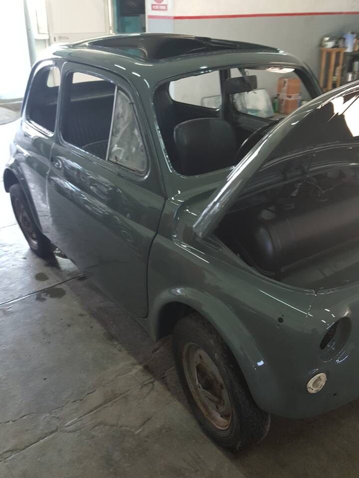 Image 52/54 of FIAT 500 L (1971)