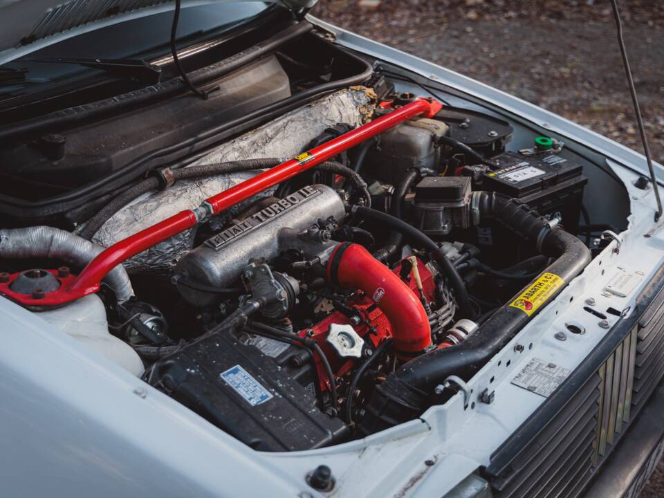Image 41/42 of FIAT Uno Turbo i.e. (1987)