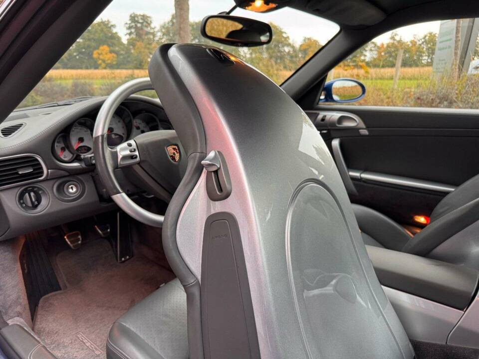 Bild 17/20 von Porsche 911 Turbo (2006)