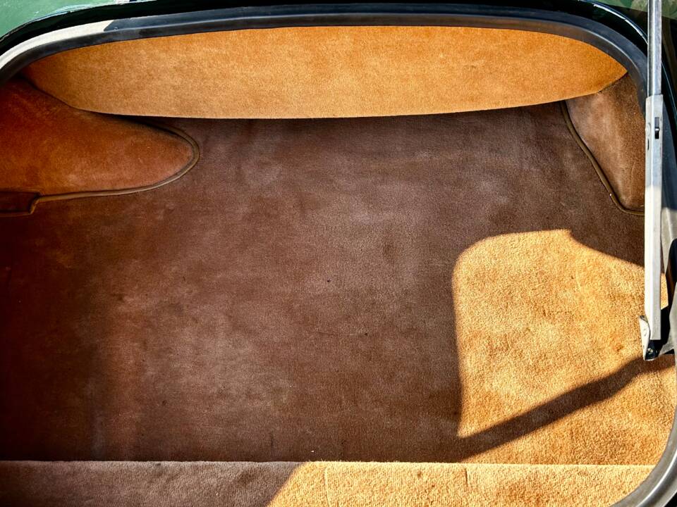 Image 13/14 of Alvis TE 21 (1966)