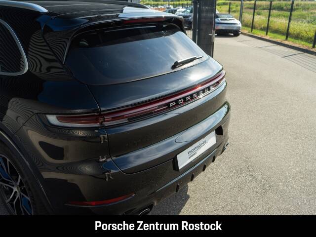 Imagen 33/34 de Porsche Cayenne Turbo S E-Hybrid (2023)