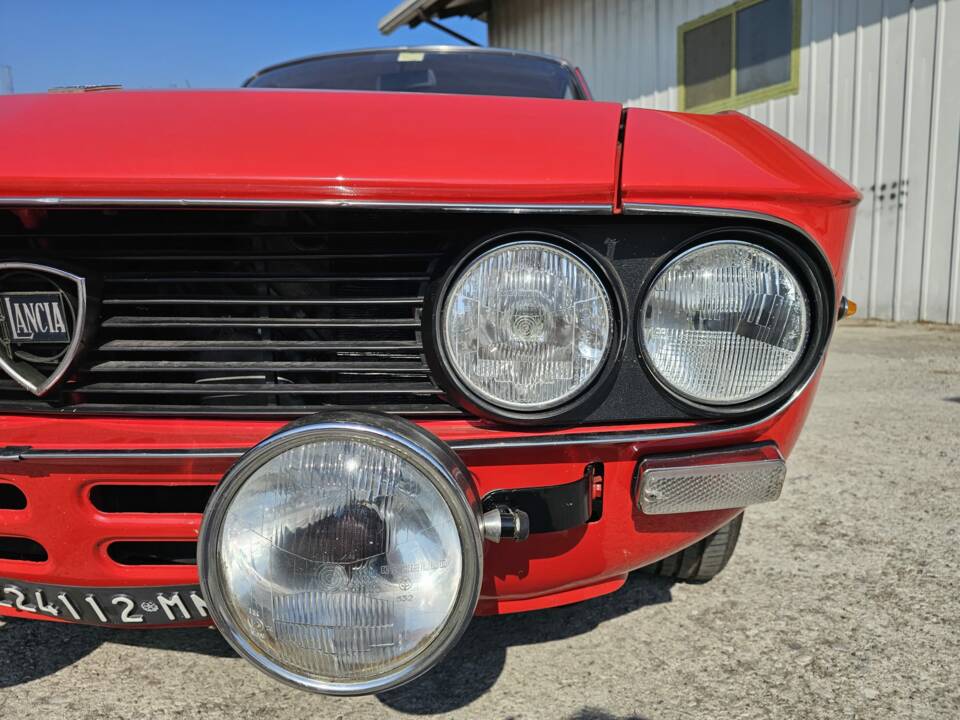 Image 23/56 of Lancia Fulvia 1.3 S (1975)