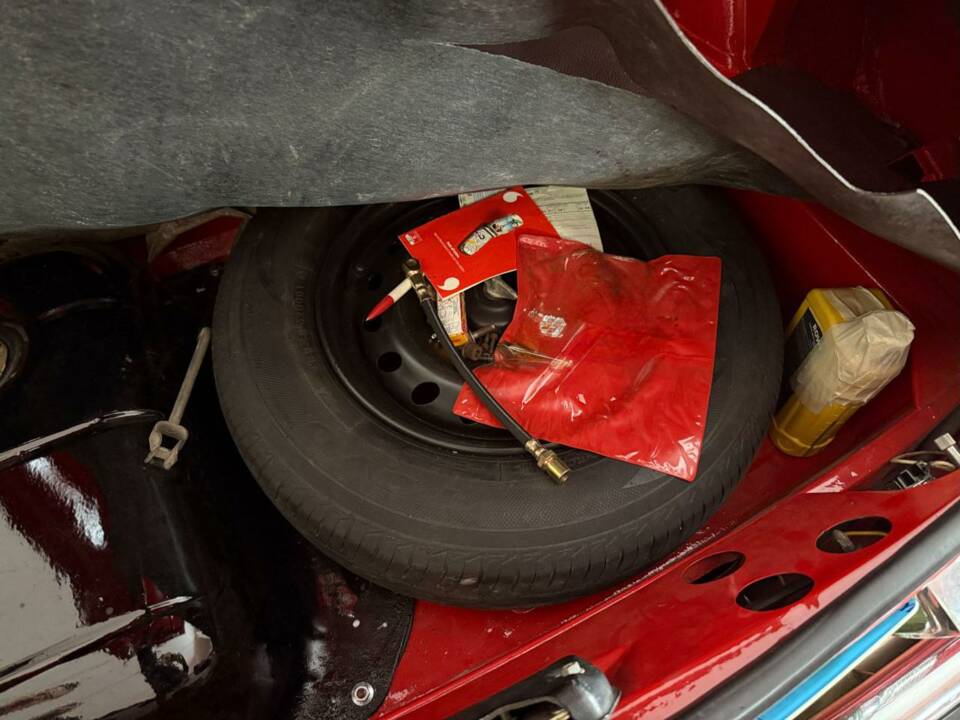 Image 31/50 de FIAT 124 Spider CS1 (1978)