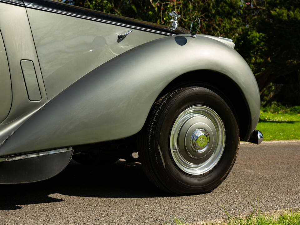 Image 29/38 of Rolls-Royce Silver Dawn (1954)