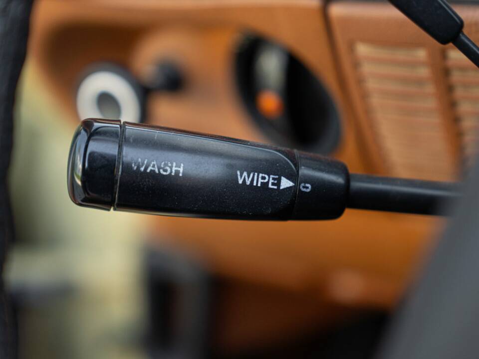 Image 47/50 de Mercedes-Benz 450 SL (1977)