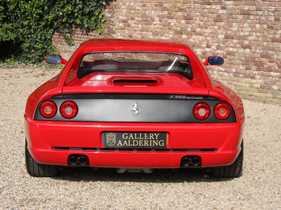 Bild 6/50 von Ferrari F 355 Berlinetta (1996)