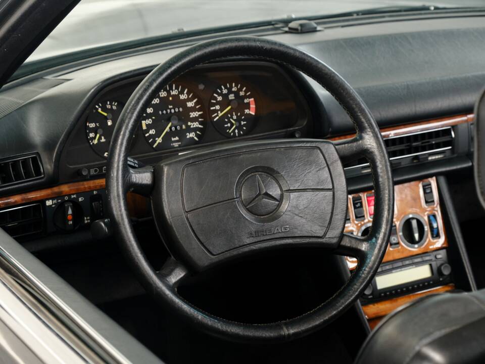 Bild 41/50 von Mercedes-Benz 500 SEC SGS (1985)