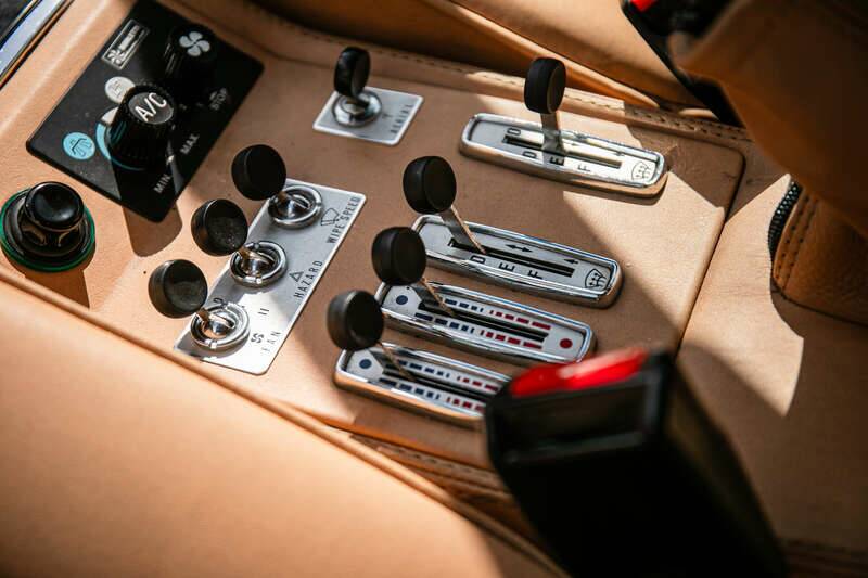 Image 17/50 of Ferrari 208 GTB Turbo (1985)