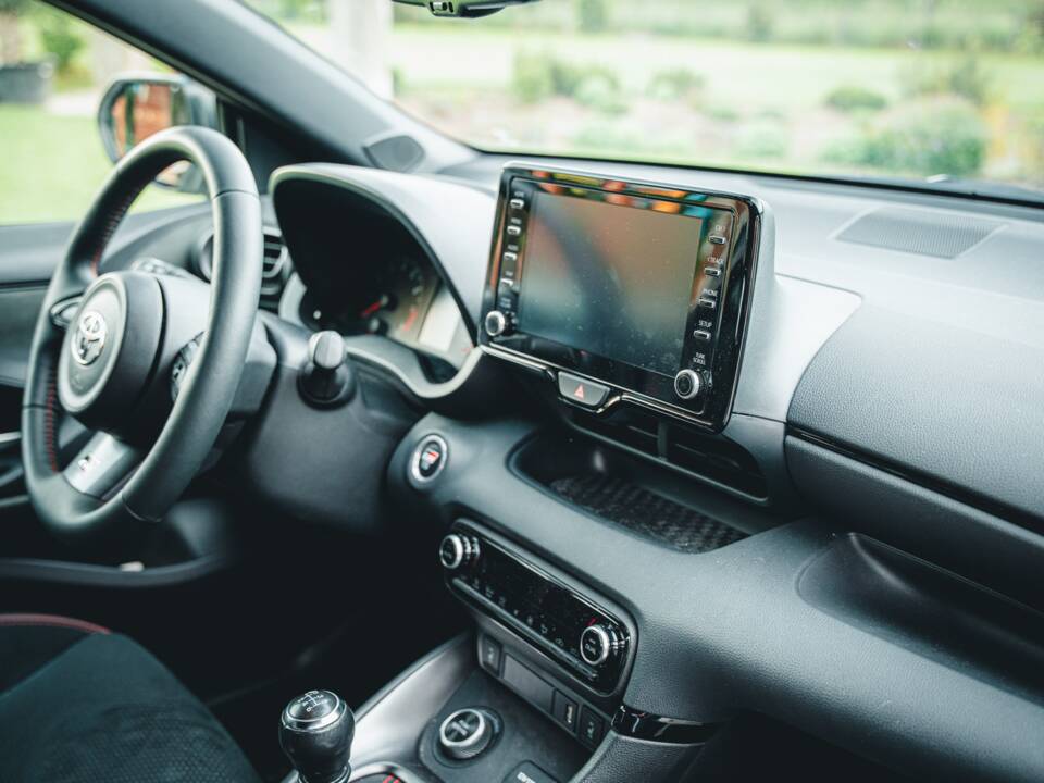 Imagen 37/75 de Toyota GR Yaris (2001)