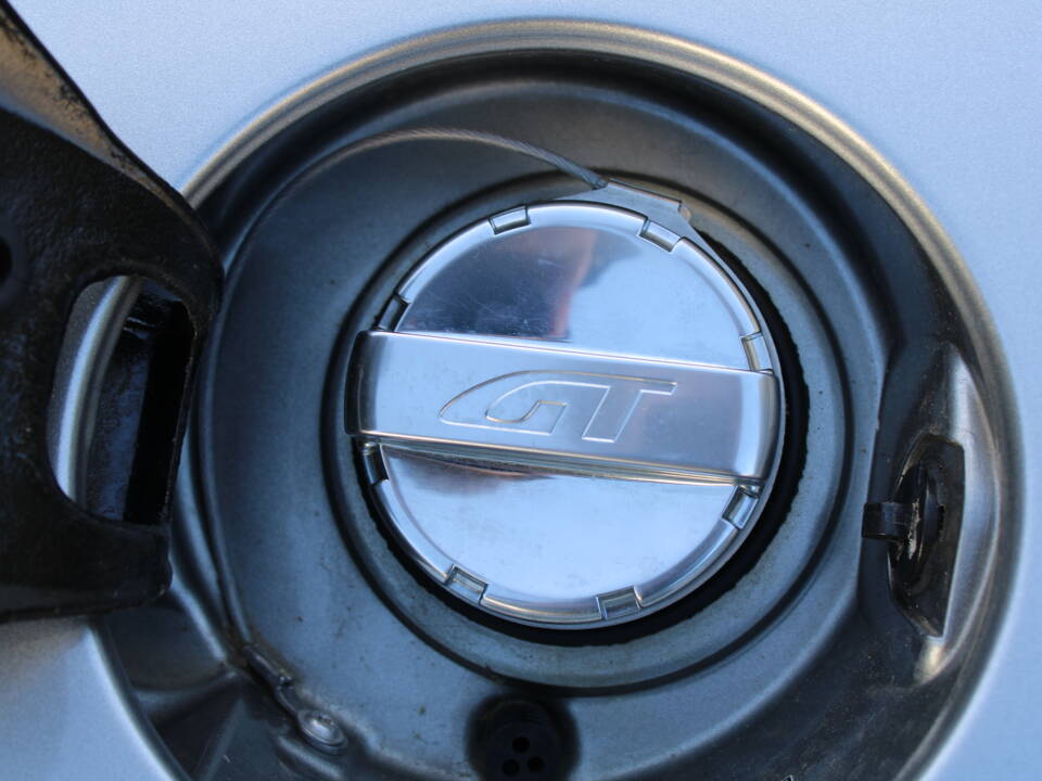 Bild 18/47 von Aston Martin DB 9 GT &quot;Bond Edition&quot; (2015)