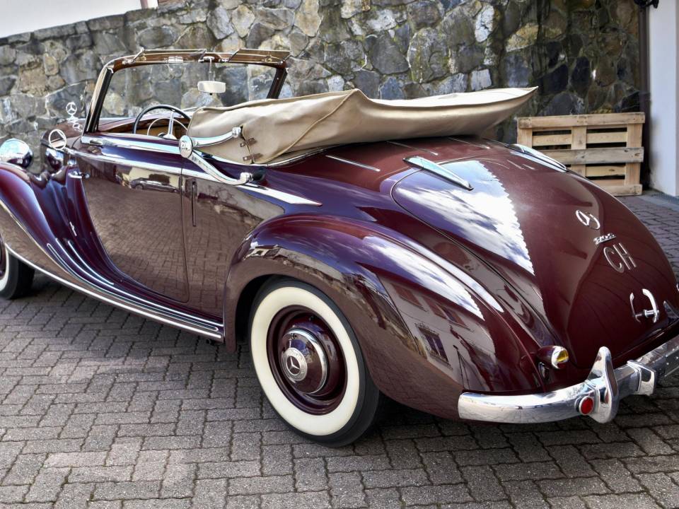 Image 7/49 of Mercedes-Benz 170 S Cabriolet A (1947)