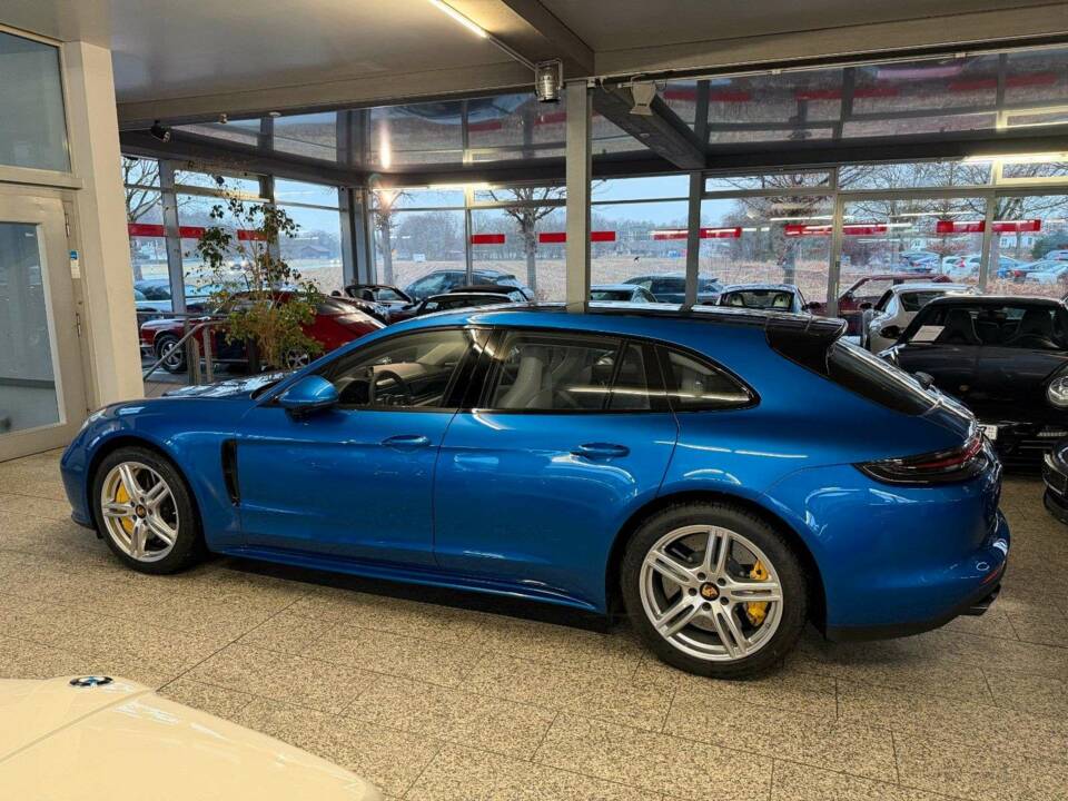 Bild 23/27 von Porsche Panamera Turbo Sport Turismo (2019)