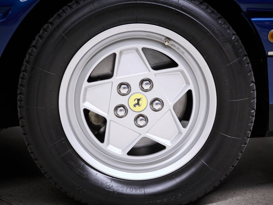 Imagen 31/100 de Ferrari 412 (1986)