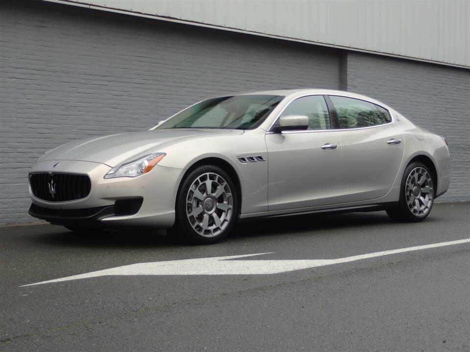 Image 1/90 of Maserati Quattroporte GTS (2013)