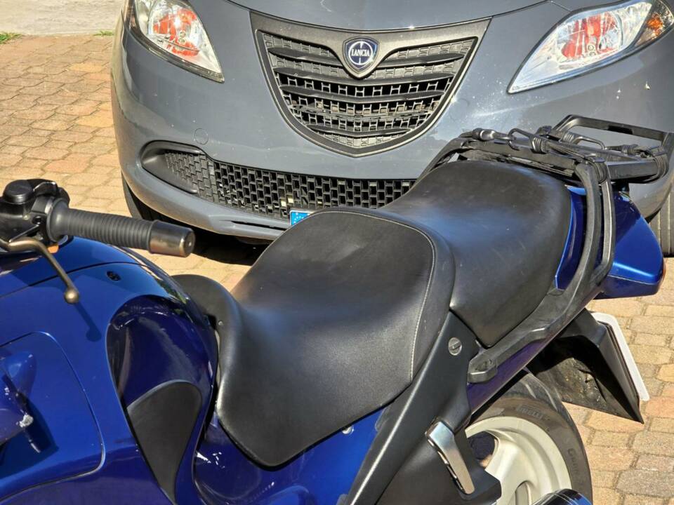 Immagine 26/30 di BMW R 1100 RT (1997)