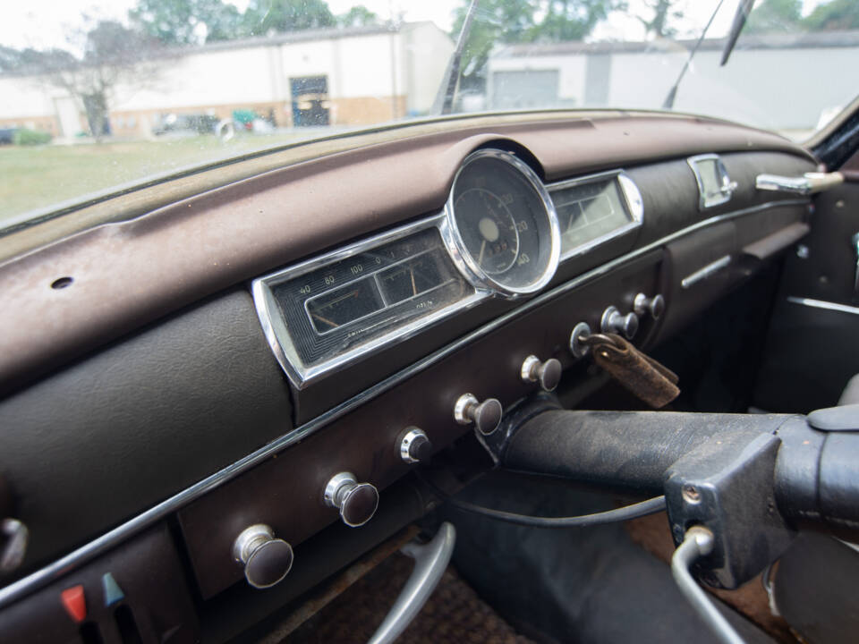 Image 11/30 of Mercedes-Benz 180 (1955)