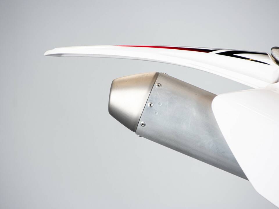 Image 26/50 de Yamaha DUMMY (2008)
