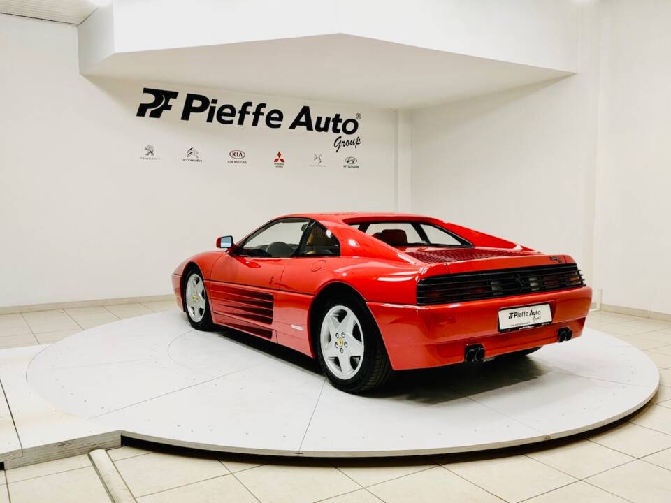 Afbeelding 13/33 van Ferrari 348 TB (1990)