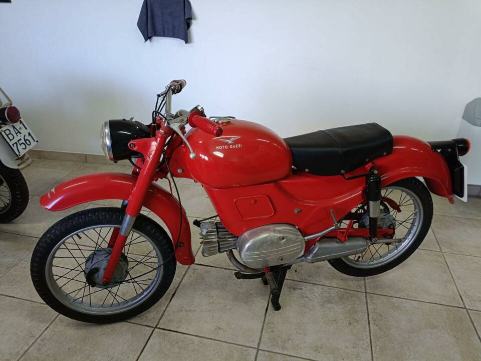 Immagine 9/22 di Moto Guzzi Zigolo 110 (1961)