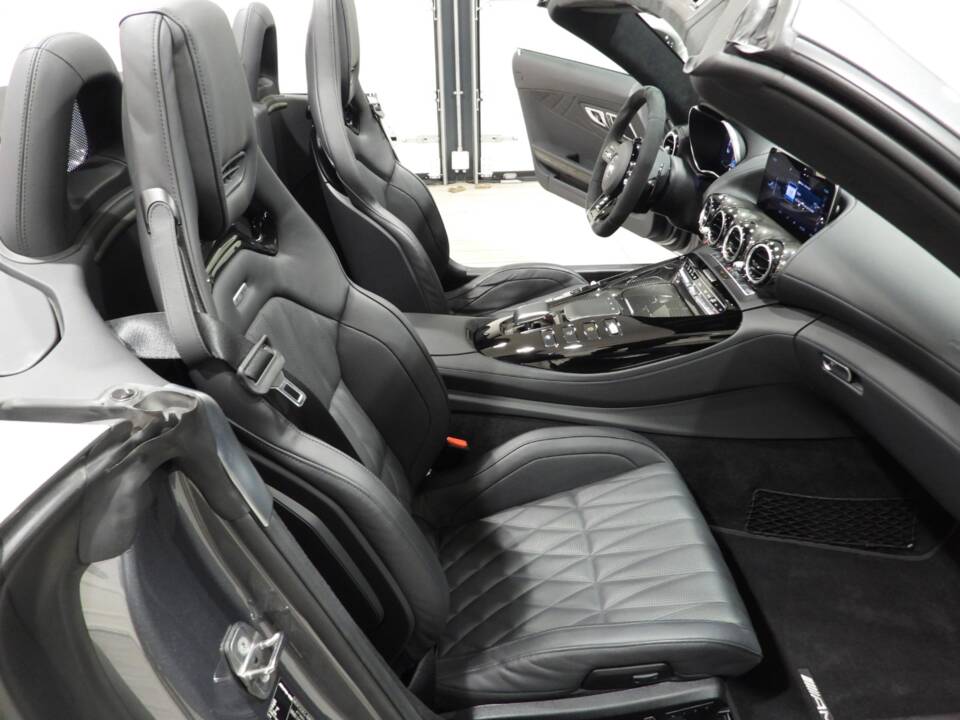 Image 9/15 of Mercedes-AMG GT (2021)