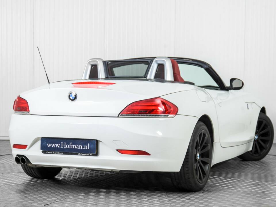 Immagine 42/50 di BMW Z4 sDrive23i (2009)