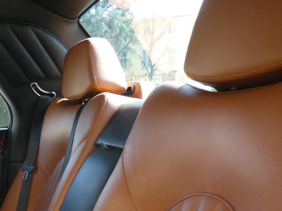 Image 19/19 of Bentley Arnage Green Label (1999)